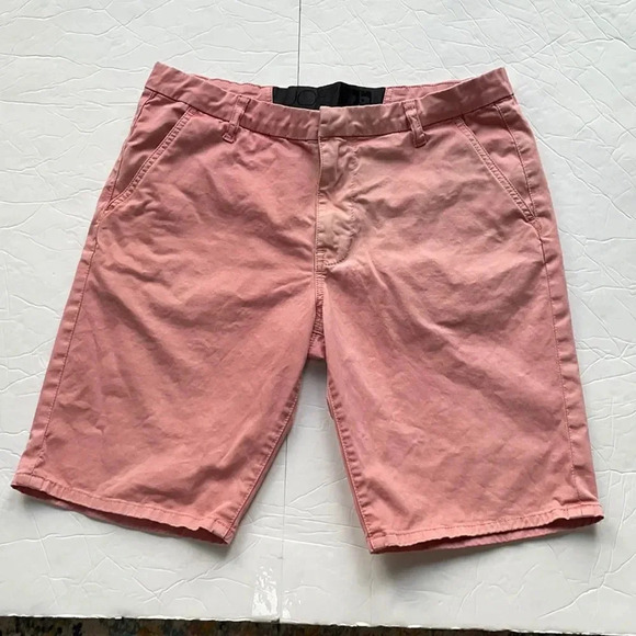 Joe’s jeans men’s flat front shorts, 10 inch inseam, Mauve, size 32 - Picture 1 of 8